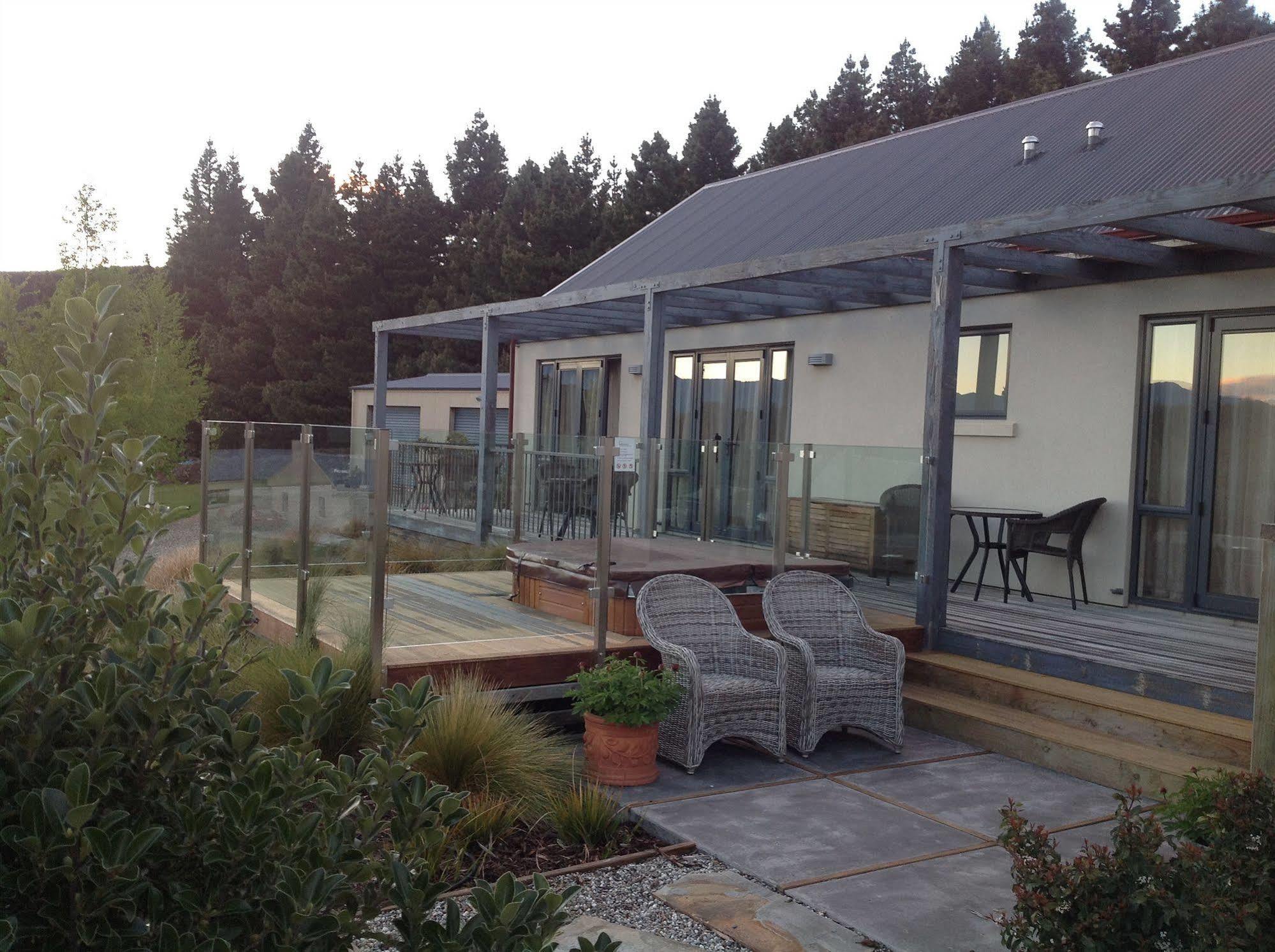 Websters on Wanaka Lodge & Apartments Exterior foto